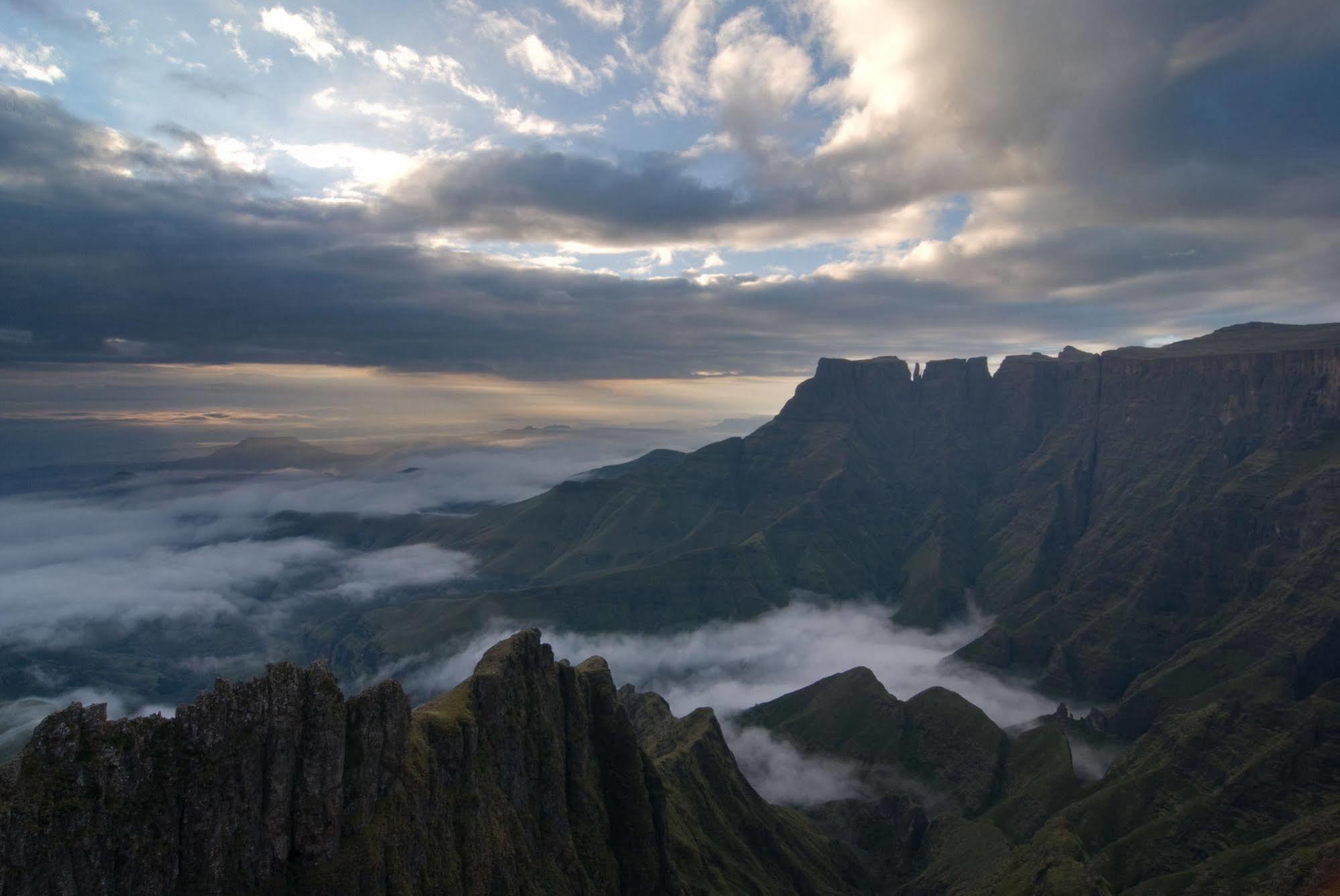 Witsieshoek Mountain Lodge Phuthaditjhaba Bagian luar foto